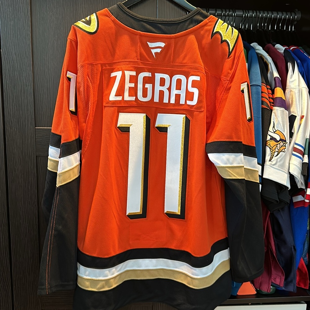 NHL Anaheim Ducks Trevor Zegras #11 2024-2025 Premium Home Authentic Jersey - Picture 6 of 6